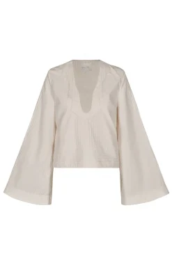 Hot Fair Shake Top Tops