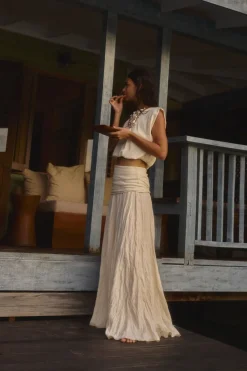 Hot Light And Sound Skirt In Ecru Trending Now