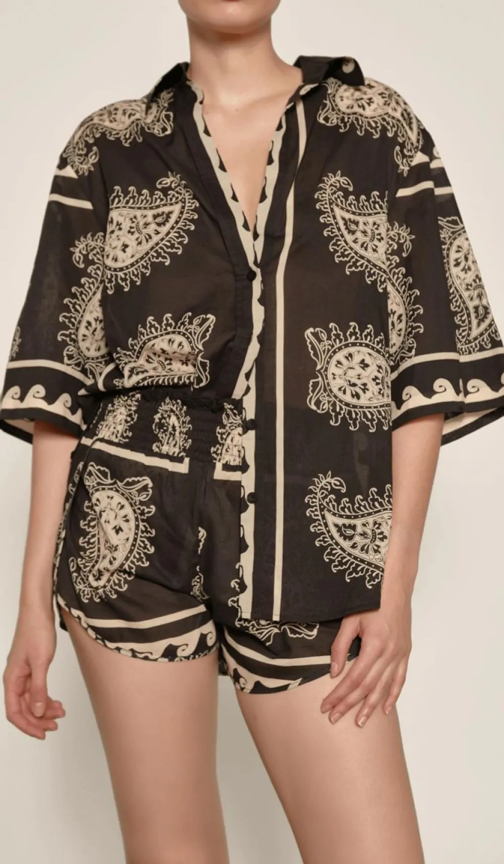 Online Linka Short Bottoms