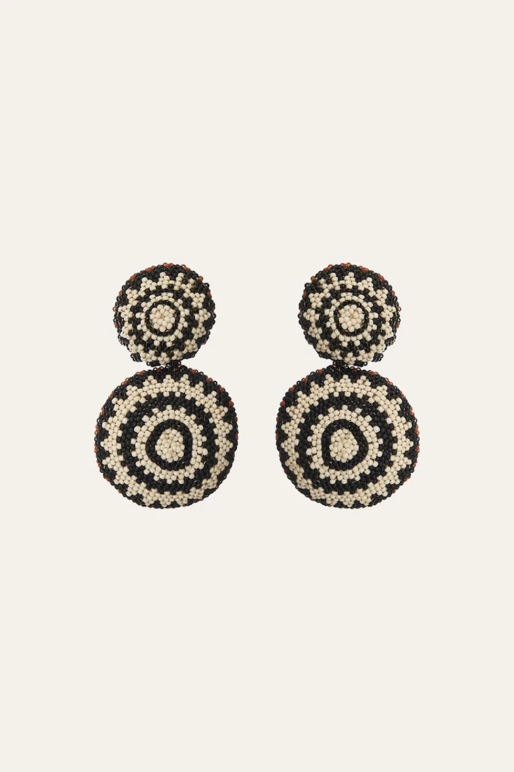 Hot Savage Ornaments Earrings In Black Jewelry