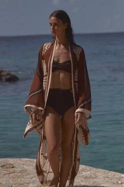 Hot Tangarana Bikini Top In Chocolate Swimwear