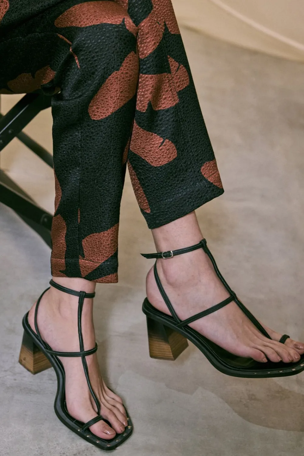 Best The Maze Heels In Black Shoes